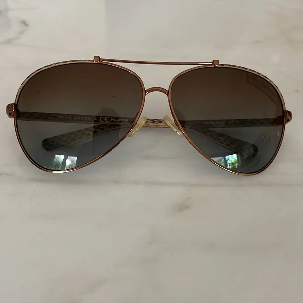 Tory Burch sunglasses - Picture 3 of 10